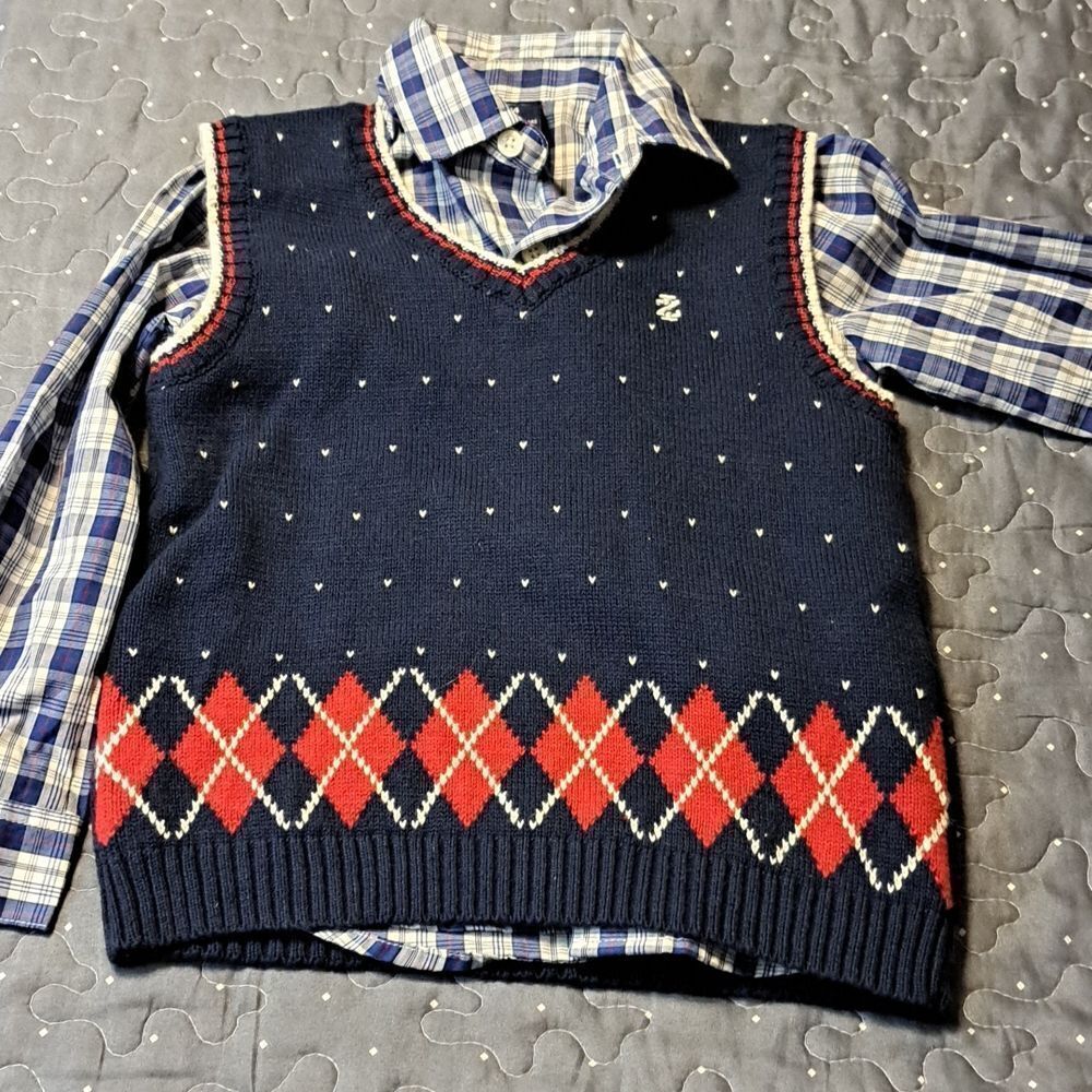 IZOD sweater vest and button down shirt size 4T/ 4
